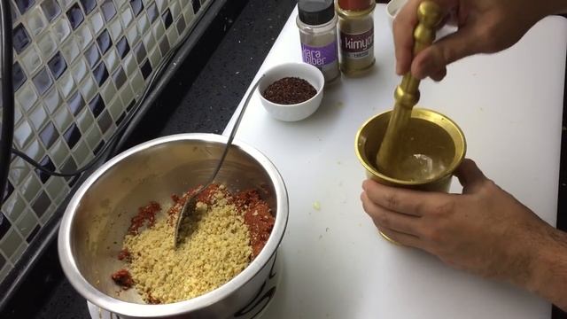 MUHAMMARA MEZE TARİFİ