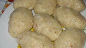 Рыбные фрикадельки в сметанном соусе