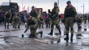 Показательные выступления бойцов 106 ВДД Тула