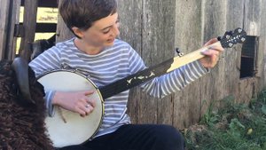 “Oh Suzanna” Fretless Clawhammer Banjo, wait for it.
