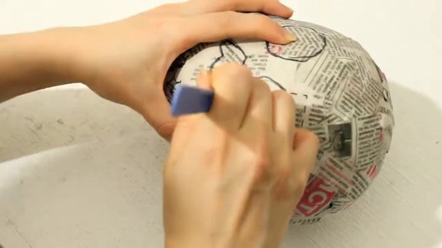 DIY на Хэллоуин/Поделки на Хэллоуин/Череп/Decorating Paper Mache Halloween Things