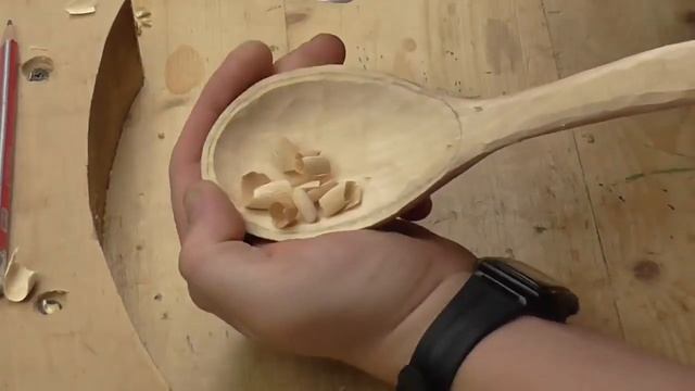 #Деревянные ложки #ложки #сделайсам Как самому сделать резные ложки из дерева.