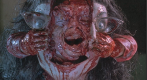 От двух зомби родился ребёнок зомби, пока парень скрывал их в подвале дома [краткий пересказ]