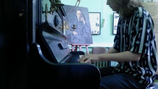 Антикварное верхнедемпферное пианино W.Reinhard после восстановления механики и первичной настройки смотреть онлайн