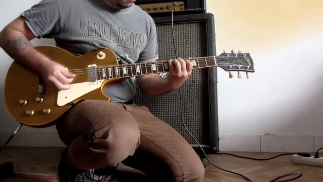 1970 Gibson Les Paul Deluxe Goldtop смотреть онлайн