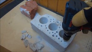 Bosch GDR 10,8 V-Li.  Сверление в силикатном и красном полнотелом кирпиче