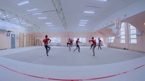 Аура Кармин 12-14 лет эстетическая гимнастика