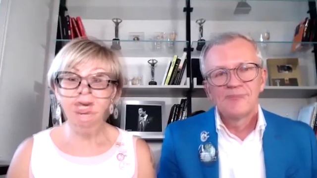 История успеха Executive President`s Team 20k Геннадия и Елены Новиковых смотреть онлайн