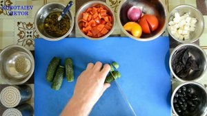 Греческий салат с необычной заправкой. Как приготовить салат греческий