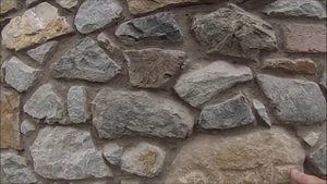 Гранит. Подпорная стена и забор