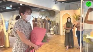 Takamina vs Kojima Haruna (Her lip to's event)