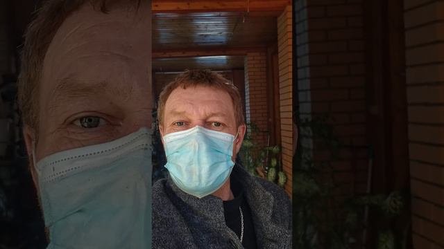 ЦАРЬ ЦАРЕЙ. ГОСПОДЬ ГОСПОДСТВУЮЩИХ. НА БЕДРЕ КОТОРОГО НАПИСАНО: ЦАРЬ ЦАРЕЙ. ГОСПОДЬ ГОСПОДСТВУЮЩИХ.