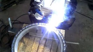 Сварка подшипника.