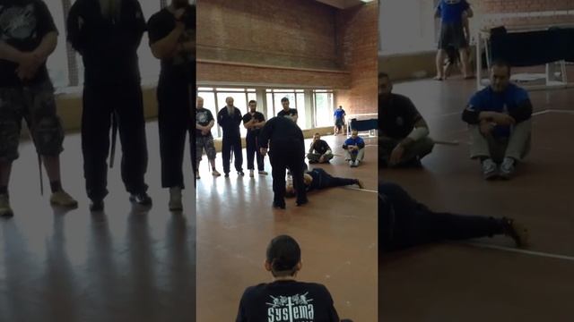 Как выбрать лучшую  траекторию движения с шашкой смотреть онлайн