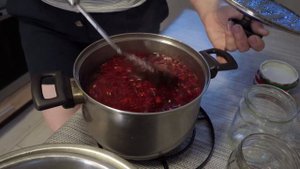 Сік з Малини, Так просто Готувати,Малина на Зиму, сироп з малини, Сік з малини на зиму рецепт