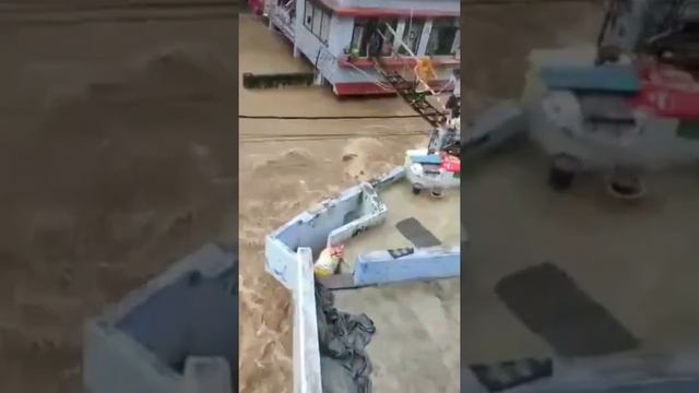 Страшный потоп в Шеопуре （Мадхья-Прадеш, Индия）