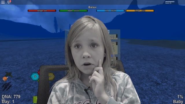 ТЕПЕРЬ мы ДИНОЗАВРЫ ! Николь с ПАПОЙ играют в СИМУЛЯТОР ДИНОЗАВРА РОБЛОКС / Николь крейзи ROBLOX смотреть онлайн