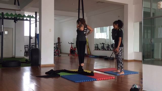Aerial fit // Mi experiencia✨ смотреть онлайн