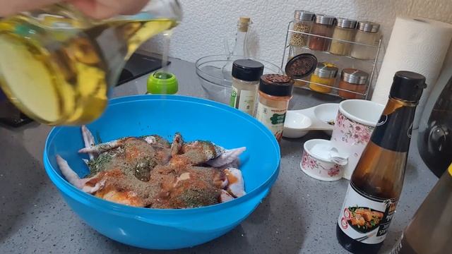 Румяные крылья как на углях , в соусе терияки. смотреть онлайн