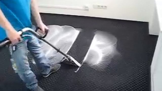 Чистка ковролина в Днепропетровске(видео)067 885 8185 смотреть онлайн