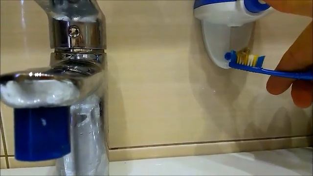 Дозатор зубной пасты смотреть онлайн