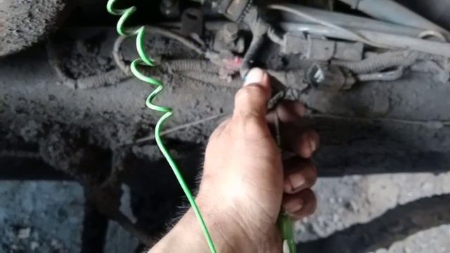 Aki atau batrai baru setiap mobil mau jalan mobil harus DICAMBER [kendala kebocoran arus] HINO LOHA смотреть онлайн