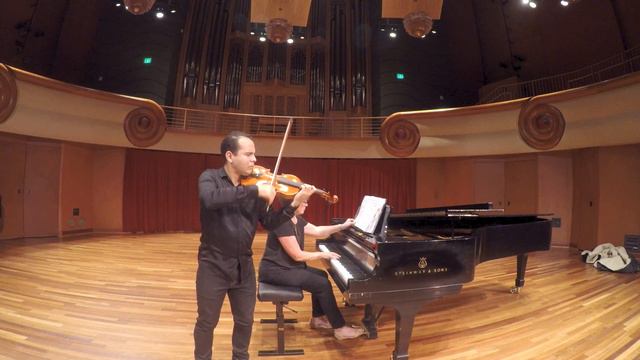 Mozart Violin Concerto No 3 in G Major - Samuel Vargas смотреть онлайн