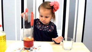 Фонтан из пены. Эксперимент леди Таты. Извержение вулкана. детские опыт