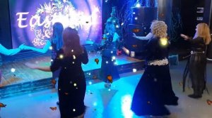 Восточные танцы в Одессе. EastWay. Руководитель Ираида Третьяк. Танец под барабаны. Дебют начинашек