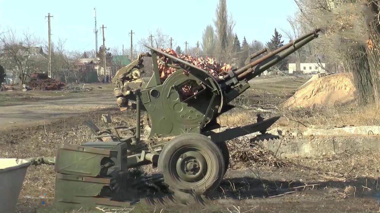 Украинские националисты продолжают прикрываться мирными жителями