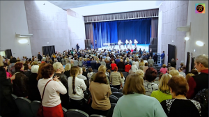 ВИА "Самоцветы" - Песня остается с человеком