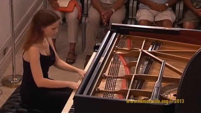 Анна Антонова, Виктория Меркульева - Италия смотреть онлайн