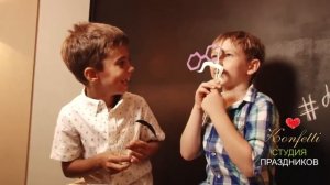 Фотобудка в аренду в Москве. Заказать фотокабины на праздник