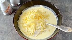 Пирог с кабачками на сметане