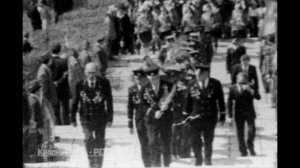 День Победы на мемориале у р. Миус  г.Красный Луч  Из серии "Хроника давно минувших дней"