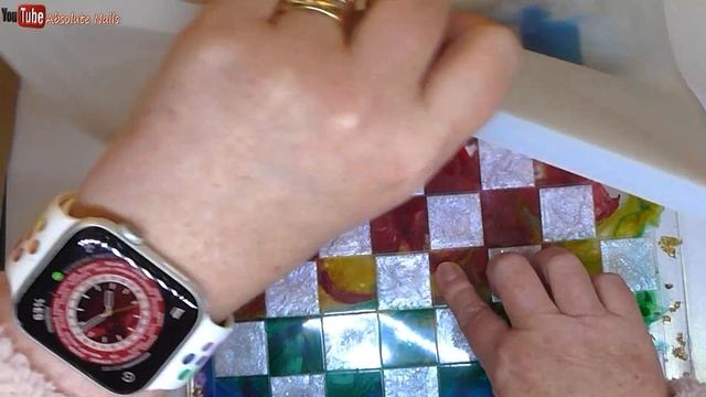 HOME MADE CHESS SET USING EPOXY RESIN ft. MY MUM! TIME LAPS & LAUGHS | Let's Resin смотреть онлайн