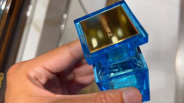 3 Things You Need To Know About The Tom Ford Mandarino Di Amalfi Eau de Parfum смотреть онлайн