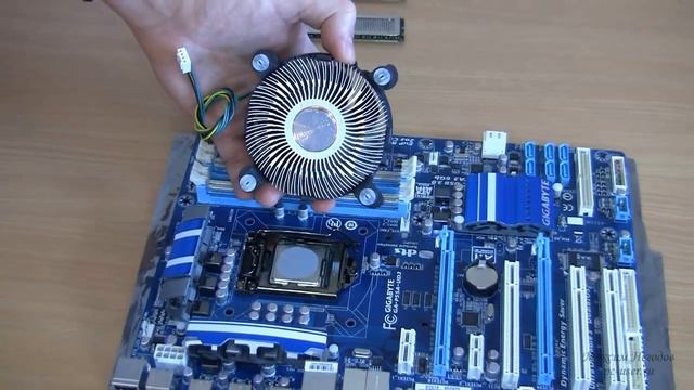 Как снять кулер, процессор Intel и оперативную память