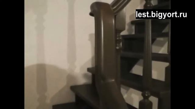 деревянная лестница