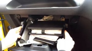 ford fiesta 2007 glovebox removal