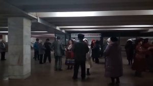 Киев. Прекрасный танец пожилых людей