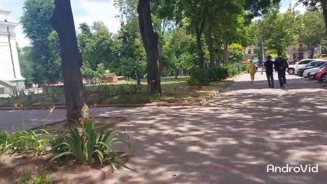 Прогулка по центру Одессы:ул Преображенской,Соборке,Нежинской.Мастерская по ремонту зонтов.ТЦ Афин смотреть онлайн