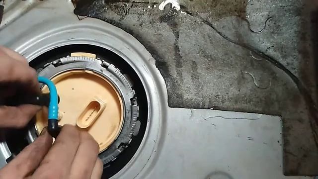 Nettoyage de réservoir carburant golf 5 diesel смотреть онлайн