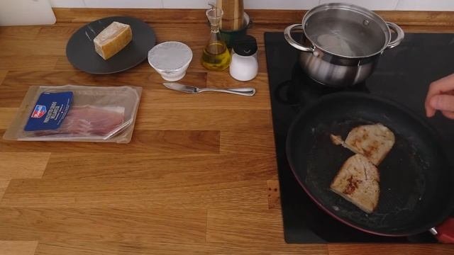 Яйцо пашот | Как готовить яйцо пашот без пленки | Рецепт простейшей брускетты с хамоном на завтрак