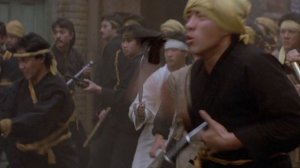 ДЕМОНСТРАЦИЯ СИЛЫ.  БОЛЬШОЙ ПЕРЕПОЛОХ В МАЛЕНЬКОМ КИТАЕ