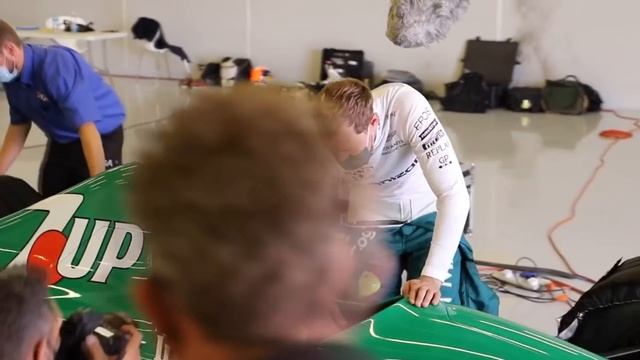 Купить болид F-1? Самые дорогие и ценные автомобили Формулы-1 с молотка! смотреть онлайн