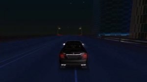 S63 AMG Летит в ночной Москве