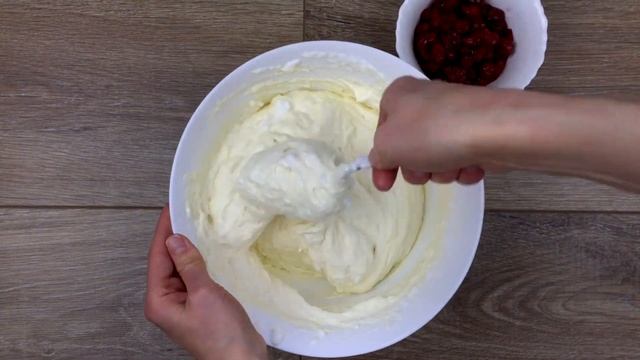 Творожная Запеканка с Вишней на 5+ | Нежная и Воздушная | ТАЕТ во Рту смотреть онлайн