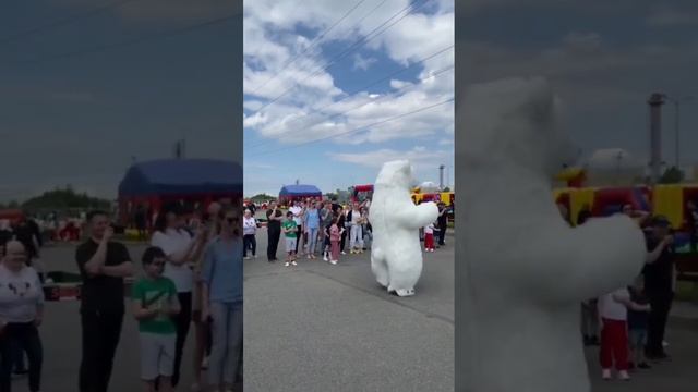 Fluffy show | СПБ Гигантские медведи БАРАБАНЩИКИ ? смотреть онлайн