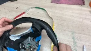 Заготавливаем руль. Раскрою все фишки в работе с кожей. Оплётку без проблем